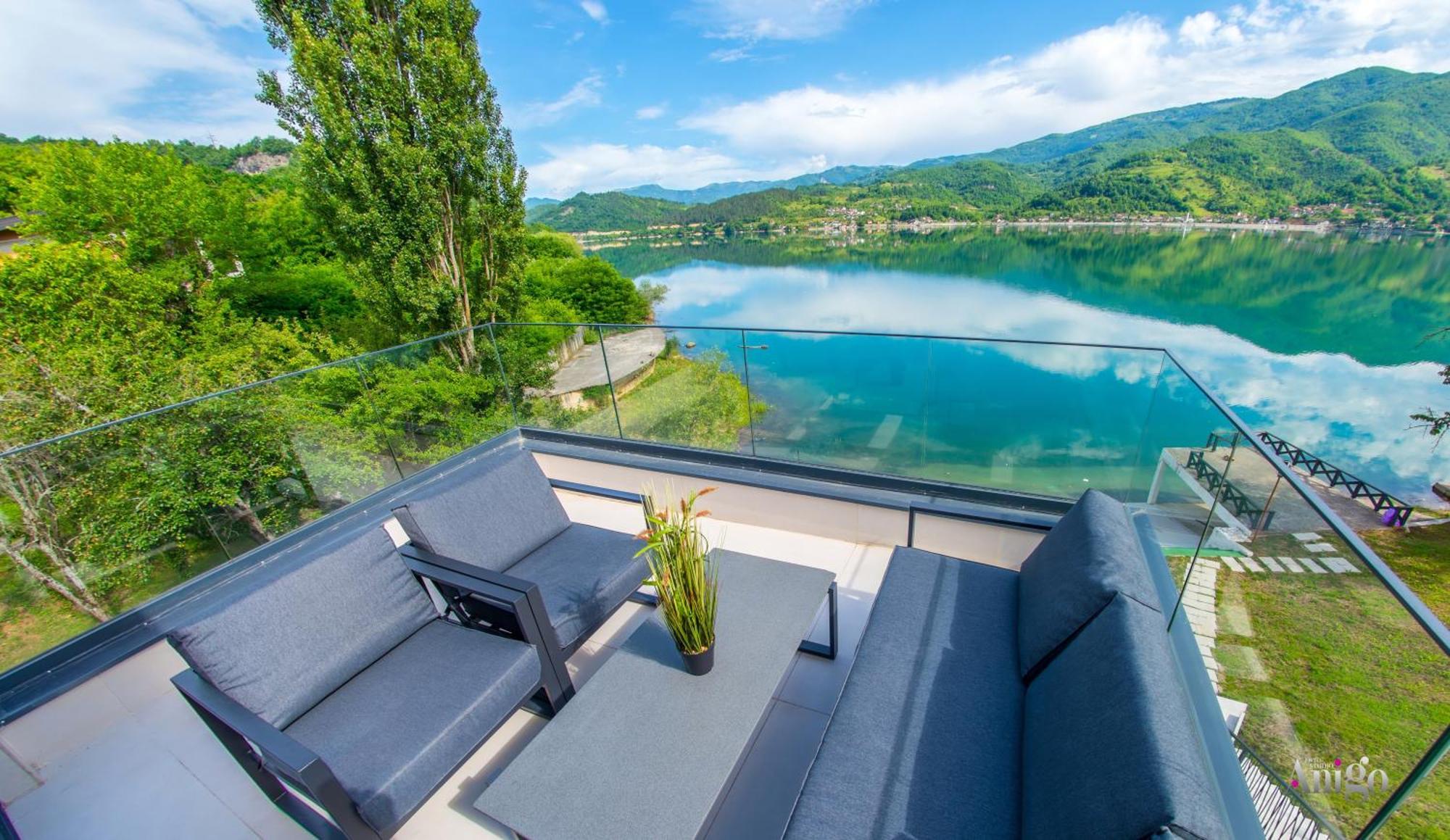 Royal Terrace * Konjic